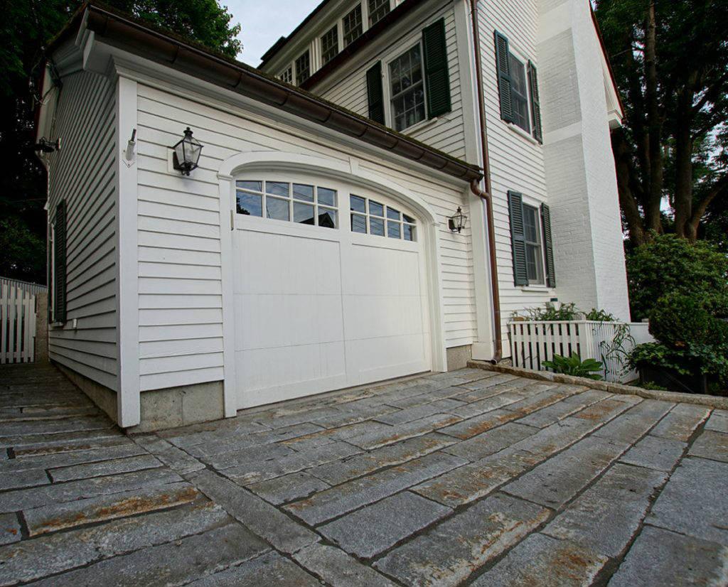 stone paver permeable driveway