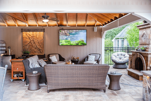 outdoor living with tv